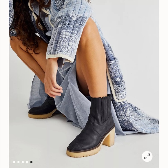 Free People James Chelsea Boots - Picture 3 of 6
